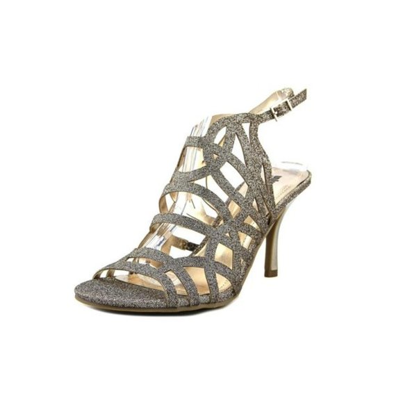 Kenneth Cole  Middle Town Sandals - Picture 1 of 11